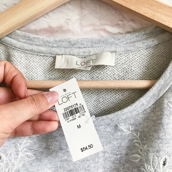 SOLD LOFT Ivy Embroidered Sweatshirt - Picture 4 of 5